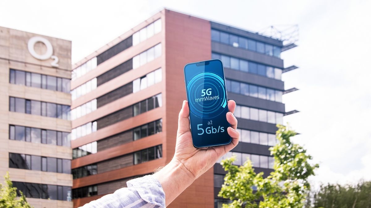Nejrychlejší 5G připojení nabídne v Česku stahování až 5 Gb/s